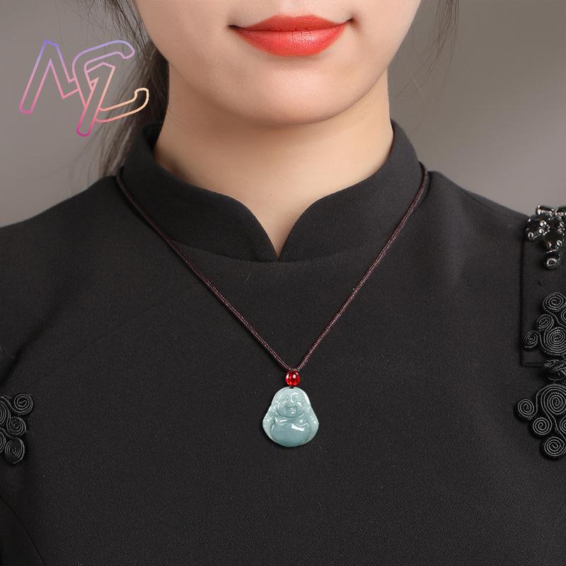 ミャンマー翡翠観音仏ペンダントネックレスヴィンテージ天然宝石 - Vintage Fashion Online のレビューと価格